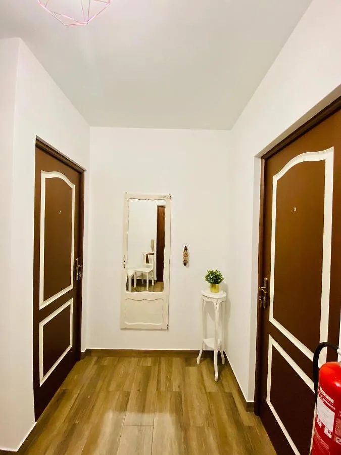 Bed & Breakfast Stay On Top Old Town Lagos Portugal