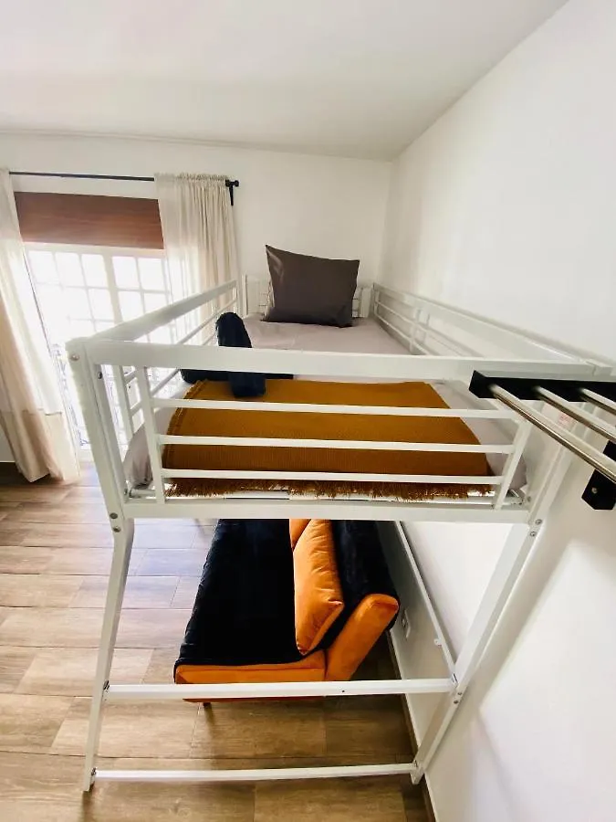 Bed & Breakfast Stay On Top Old Town Lagos